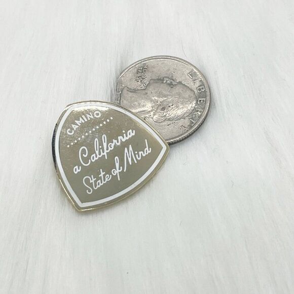 🔮 5/$25 Camino A California State of Mind Pin - Picture 2 of 2